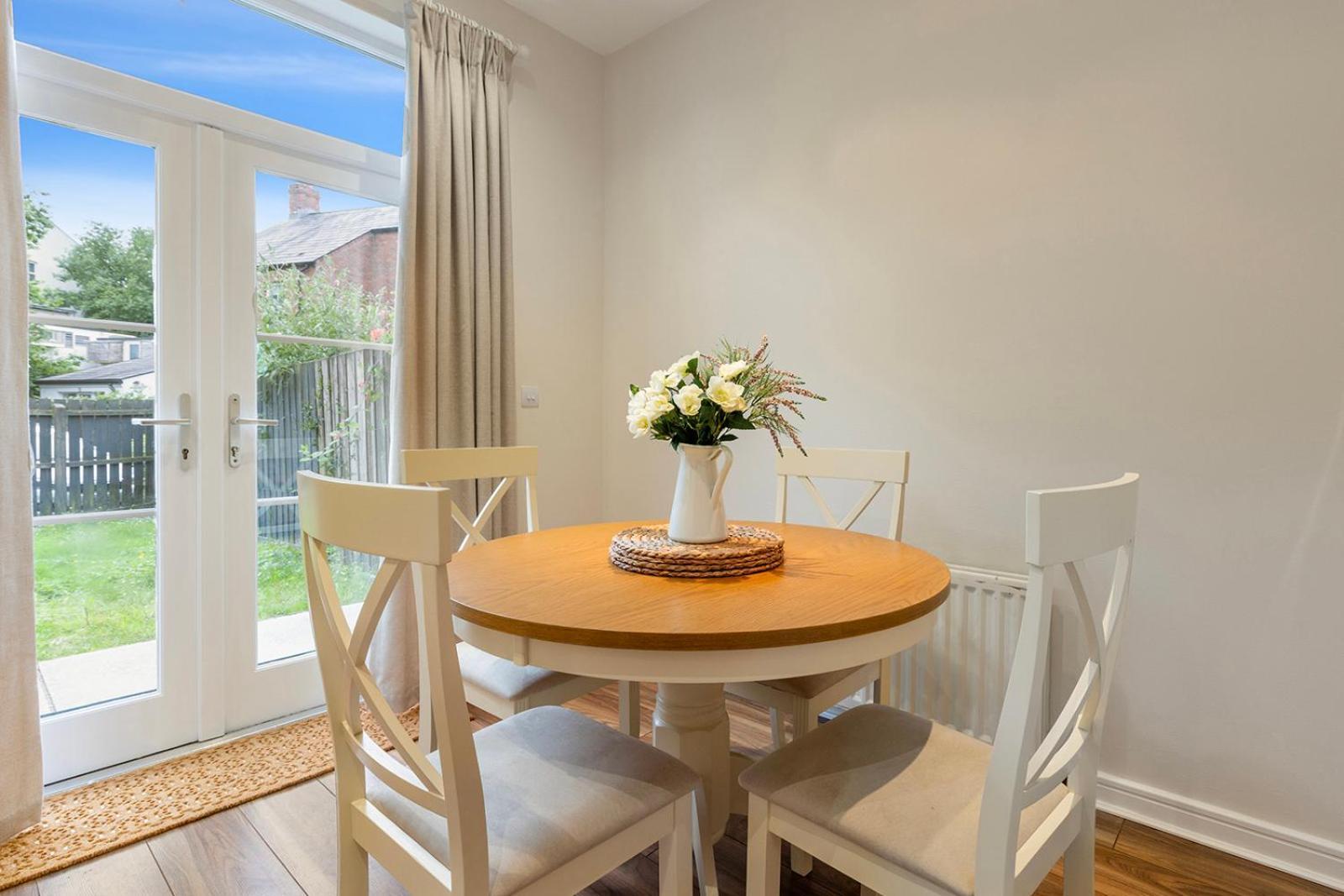 Riverside Townhouse Holiday home Antrim